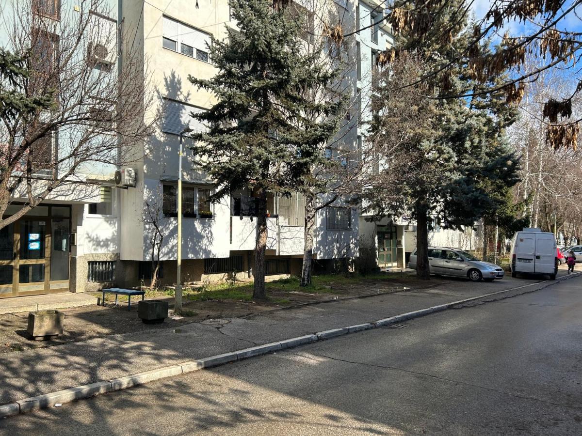 Viktor Apartment Kumanovo Kültér fotó
